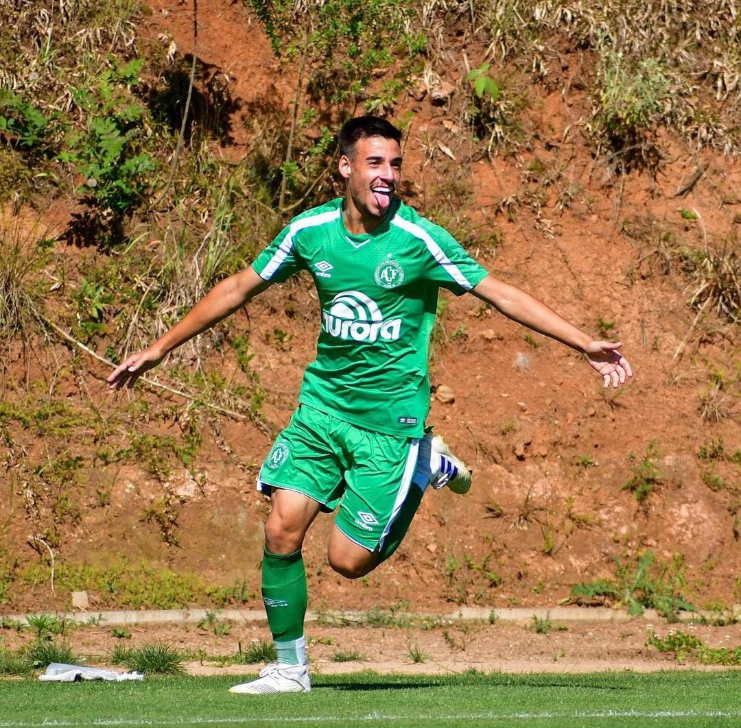 Chapecoense vai emprestar meia Rafael para o Marcílio Dias - Esporte ...